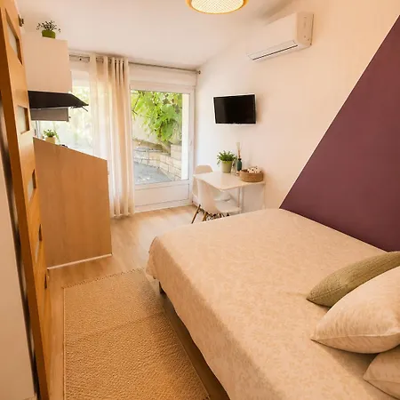 Le Nid - Charmante Independante Et Climatisee Avec Entree Privee Centre - Proche Montpellier קאסטרי